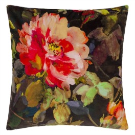 Designers Guild Kudde GERTRUDE ROSE CHESTNUT VELVET 55x55 CCDG1281 (1-PACK) Kampanj 25% rabatt på hela köpet över 5000 kr (gäller ej rea och tyger) KOD. GTGYTKXL