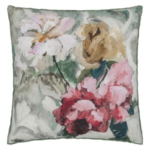 Designers Guild Kudde TAPESTRY FLOWER EAU DE NIL 50x50 CCDG1278 (1-PACK) Kampanj 25% rabatt på hela köpet över 5000 kr (gäller ej rea och tyger) KOD. GTGYTKXL - Kudde  En styck