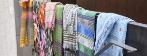 A. Designers Guild Plädar hela kollektionen Kampanj 25% rabatt på hela köpet över 5000 kr (gäller ej rea och tyger) KOD. GTGYTKXL