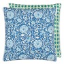 Designers Guild Outdoor Kudde SHAQUI PRUSSIAN 45x45 cm CCDG1247 (2-PACK) Kampanj 25% rabatt på hela köpet över 5000 kr (gäller ej rea och tyger) KOD. GTGYTKXL - 2-pack Kuddar med rabatt