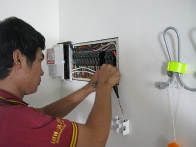 Safe-t-cut installation - Home Solution Services