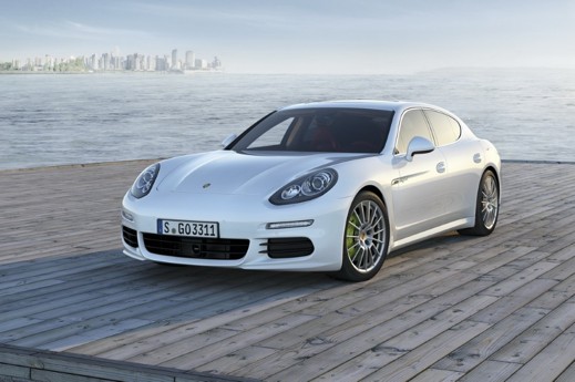 En ny laddhybrid kommer snart En ny laddhybrid kommer snart