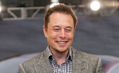 Elon Musk har många skäl att vara glad. Elon Musk har många skäl att vara glad.