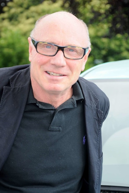 Per Lundgren, elbilsexpert på Öresundskraft, har fått Region Skånes hederspris för sitt arbete med elbilar. Priset delades ut i samband med evenemanget ”Kreativa Skåne”, arrangerat av Region Skåne. Per Lundgren, elbilsexpert på Öresundskraft, har fått Region Skånes hederspris för sitt arbete med elbilar. Priset delades ut i samband med evenemanget ”Kreativa Skåne”, arrangerat av Region Skåne.