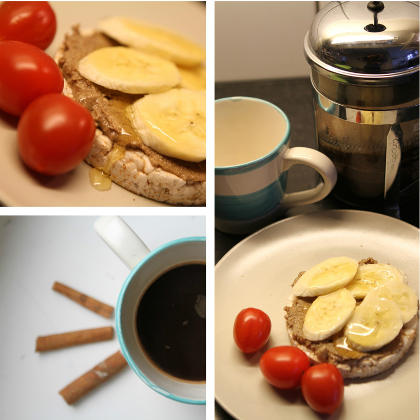 Sedan blev det ju självklart lite mellanmål till detta i min ensamhet, då frugan var på jobb! Kaffe med kanel och riskaka med tahini, honung och banan! Smaskens! Sedan blev det ju självklart lite mellanmål till detta i min ensamhet, då frugan var på jobb! Kaffe med kanel och riskaka med tahini, honung och banan! Smaskens!