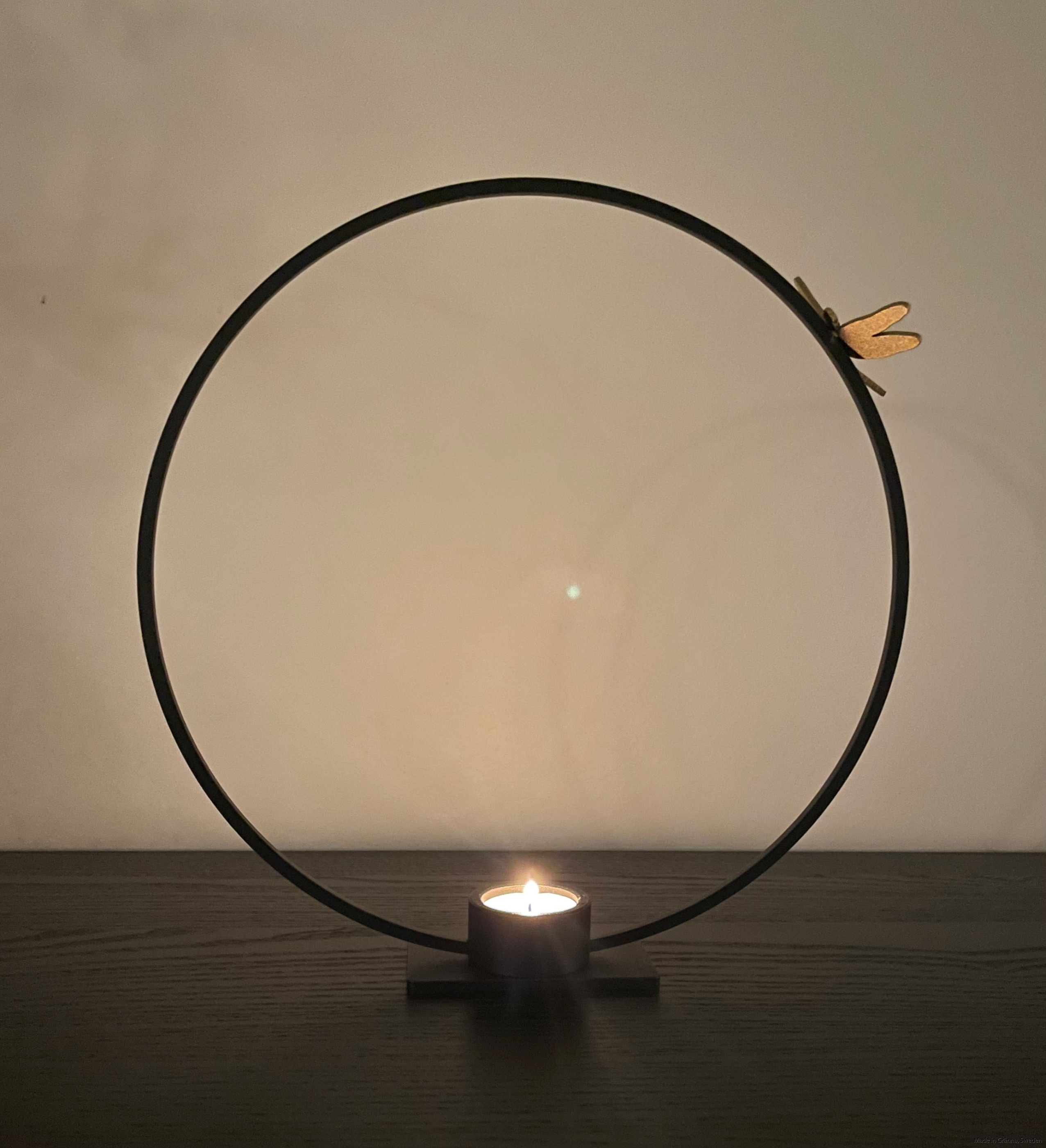 Cirkel med slända värmeljus