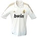 Till REAL MADRIDs förstatröja 2011 - 2012
