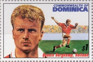 Även Dennis Bergkamp har varit frimärksmotiv, då några länder kom ut med motiv av VM-spelare 1994.