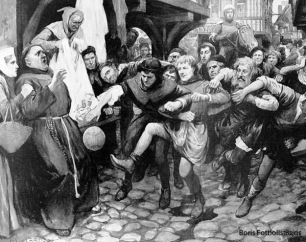 Den gudlösa sporten fotboll på 1300-talet.