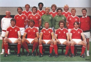 Nottingham Forest trupp från 1978 som var den senaste (och jag vågar säga den sista) som vann högsta ligan som nykomling.