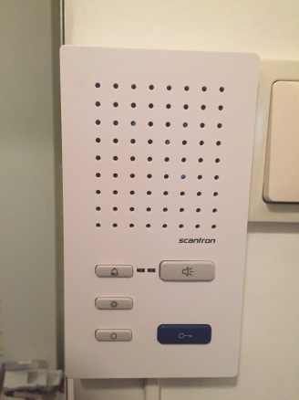 Scantron porttelefonsystem installerat på Brf Vadsbo i Malmö av NOCAB Säkerhet AB, Skåne. Scantron porttelefonsystem installerat på Brf Vadsbo i Malmö av NOCAB Säkerhet AB, Skåne.