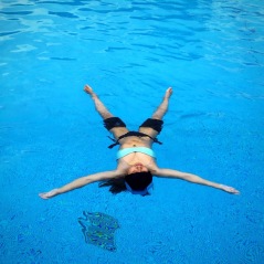 Aqua Yoga - vattenyoga - yoga i vattnet Aqua Yoga - vattenyoga - yoga i vattnet
