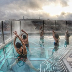 Aqua Yoga - Yoga i vattnet - vattenyoga Aqua Yoga - Yoga i vattnet - vattenyoga