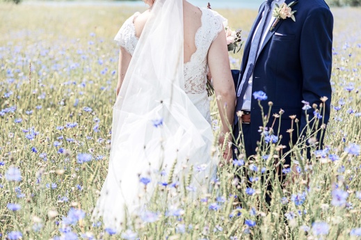 bröllopsfotograf göteborg, Åsa Lännerström, ytterby, ytterby gamla kyrka, blåklintsfält bröllop, slöja bröllop, marstrand bröllop, bröllopsfotografering marstrand bröllopsfotograf göteborg, Åsa Lännerström, ytterby, ytterby gamla kyrka, blåklintsfält bröllop, slöja bröllop, marstrand bröllop, bröllopsfotografering marstrand