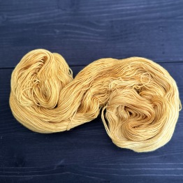 sockgarn, gula nyanser - Lussebulle sock