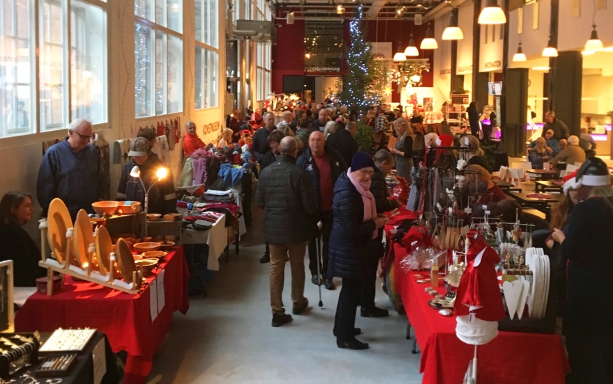 Julmarknad på Karlsgatan 2 år 2018 Julmarknad på Karlsgatan 2 år 2018