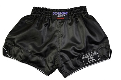 Fusion Pro Retro Shorts Svart-Vit MT-09 - Fusion Pro Retro Shorts Svart-Vit Small