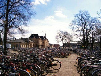 Uppsala och dess cyklar... Uppsala och dess cyklar...