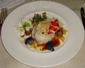4. Rödtungaroulad med hummerstjärt, sauterad svensk bläckfisk, rostad blomkål & hummer demi glace
