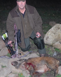 Knall och fall med jaktspetsen Ultimate Warhead skjuten av Matrix 380 på 50 m vid jakt utomlands